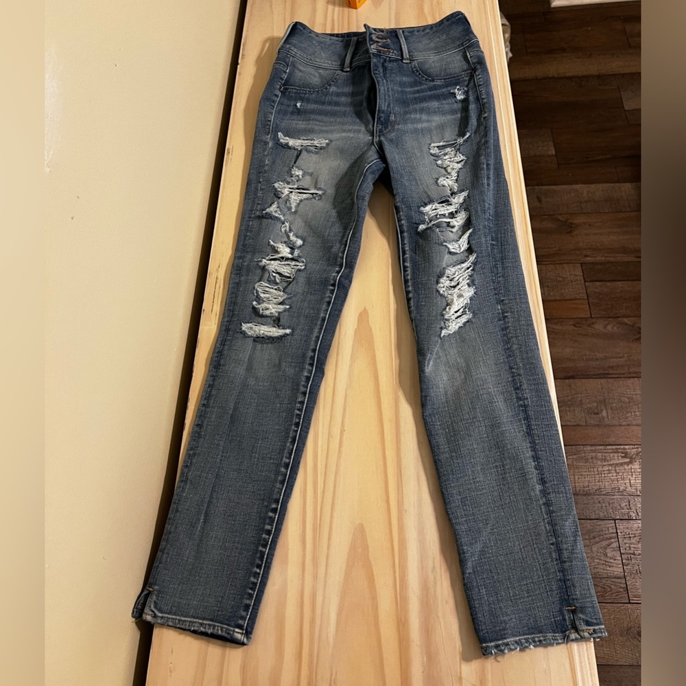 American eagle high waisted jeans